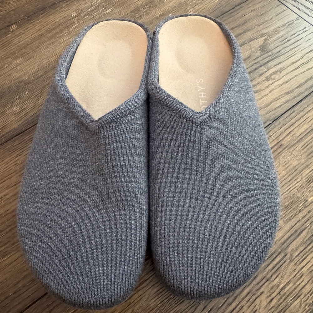Rothy’s - Gray Clogs (Brand New)